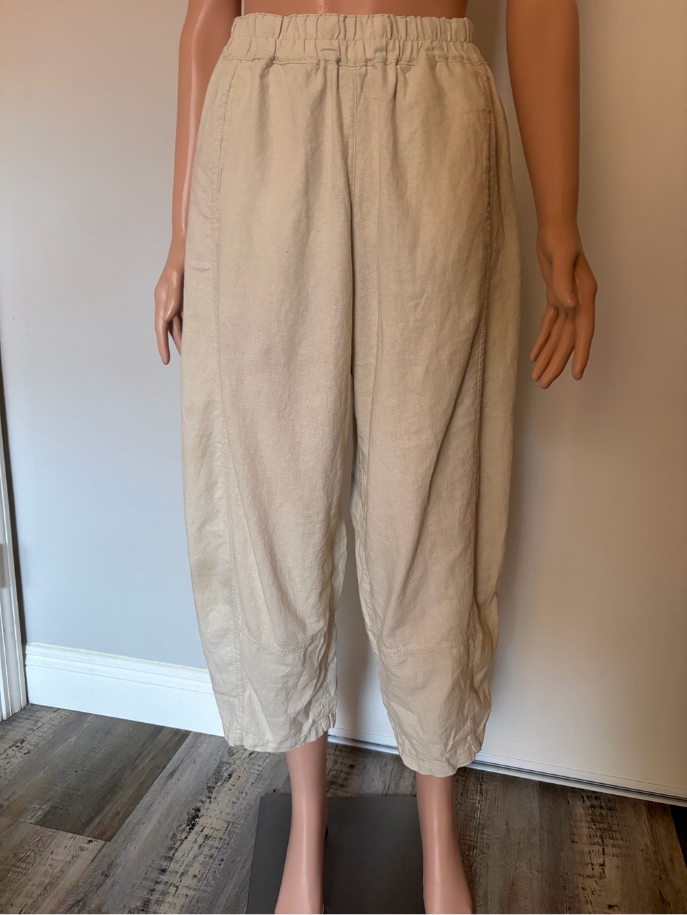 Linen Max Studio Cream Elastic-Waist Cropped Pants